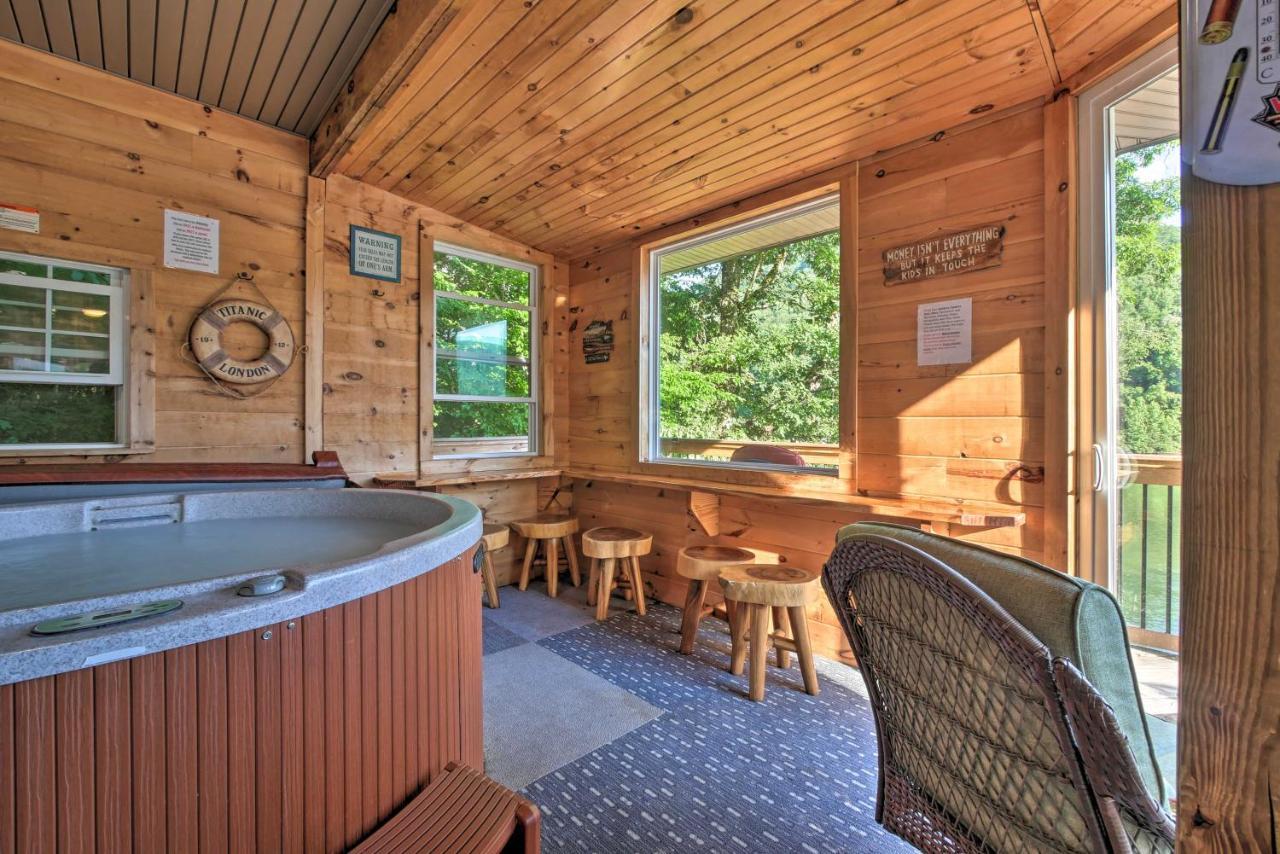 Tenn River Cabin With Hot Tub - 10 Mi To Чаттануга Экстерьер фото